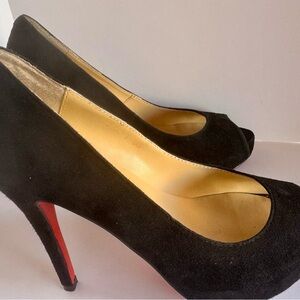 Christian Louboutin EU 36 Black Suede Peep-Toe Heels Like New with  5” heel
